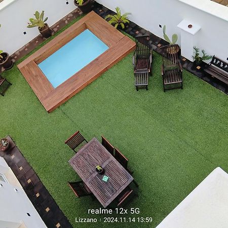 Bed & Relax Villa Lizzano  Bagian luar foto
