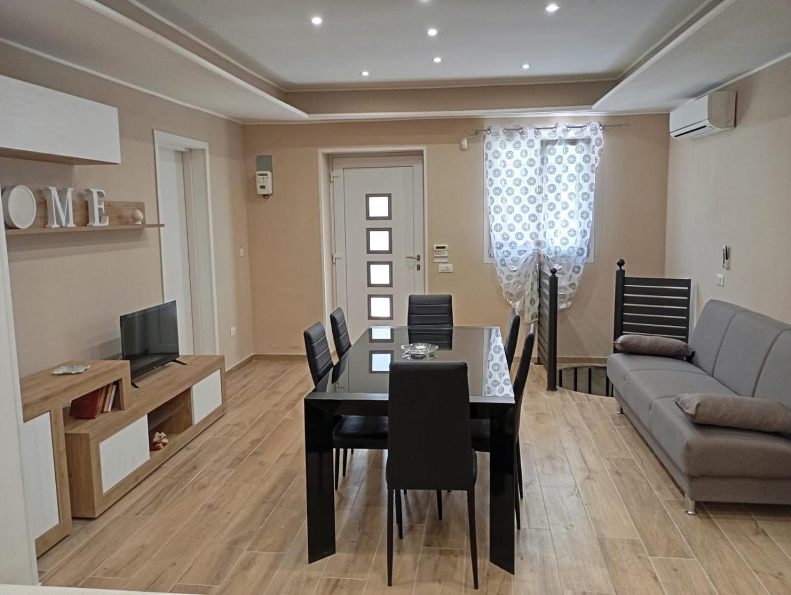 Bed & Relax Villa Lizzano  Bagian luar foto